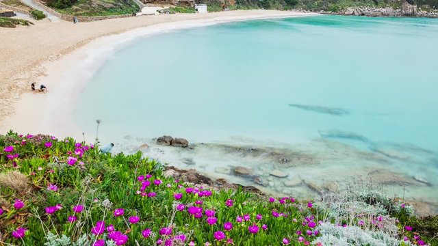 Timelapse della spiaggia di Santa Teresa di Gallura, Rena Bianca, Sardegna.