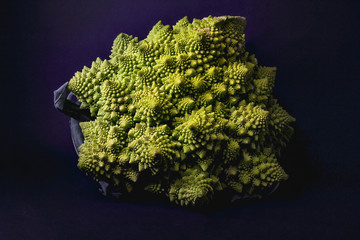  Fractal vegetable cabbage romanescu on a dark background