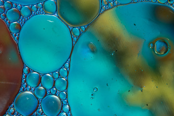 ABSTRACT BUBBLE OIL