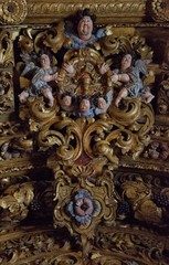 Fototapeta na wymiar Décor baroque dans l'église d'Arcos de Valdevez, Portugal