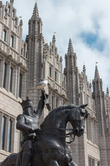 Fototapeta premium Robert de Bruce in front of Marechal College