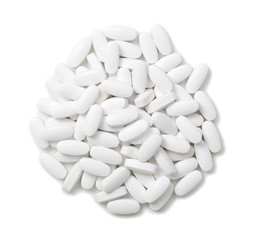Fototapeta na wymiar Heap of pills on white