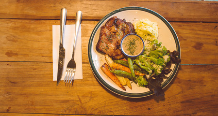 plate of vegetable soup
