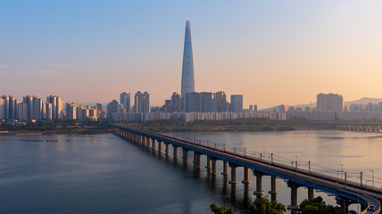 Fototapeta premium Sunset of Seoul Subway and Lotte Tower, South korea