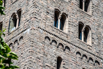 Romanesque and gothic building in NYC - 283781416