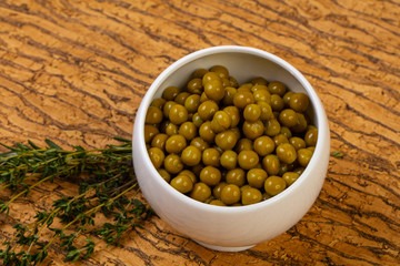 Marinated green peas