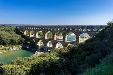 Fototapeta na wymiar Le pont du Gard