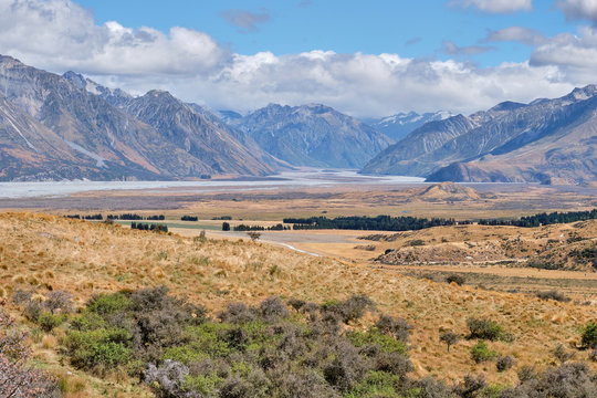 Dramatic scenery of Edoras (Lord of the Rings filming location), Canterbury, New Zealand