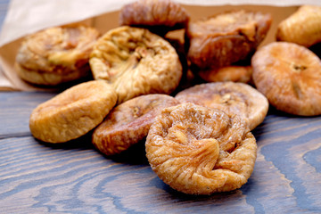 dried figs on a wooden table