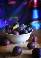 Fresh plums. Autumn harvest.