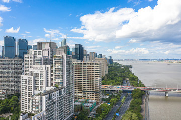 Fototapeta premium panoramic city skyline in hangzhou china