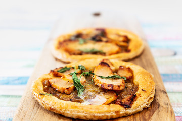 vegetable pie with cherry tomatoes, grilled peppers and courgettes with fresh eggs and fresh cream
