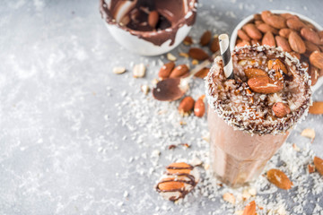 Vegan almond & coconut chocolate smoothie