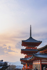 京都 夕暮れの清水寺