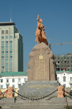 ULAAN BAATAR, MONGOLIA - July 2, 2006: Khaan Statue in the Sukhbaatar Square, Ulaan Baatar, Mongolia