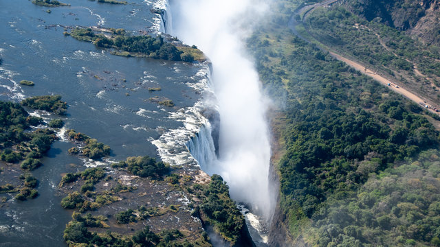 Victoria Falls Helicopter views © Philippe
