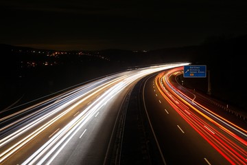 Fototapeta na wymiar Langzeitbelichtung Autobahn