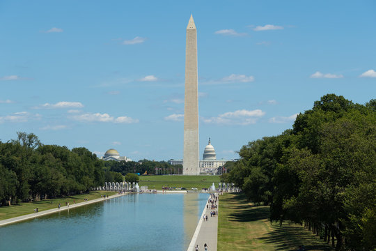 Washington Monument tower in Washington DC