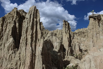 Riscos en el Valle de la Luna en Bolivia