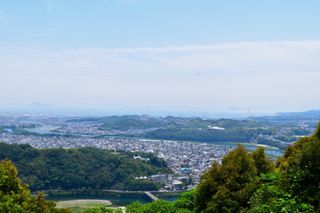 岩国城から見下ろす城下町