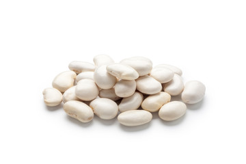 Fototapeta na wymiar Pile of white kidney beans isolated on white background