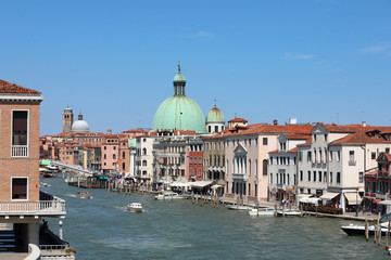 Fototapeta na wymiar Venice view and the Grand Canal