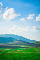 Obraz premium piana di castellucio di norcia in una bella giornata di sole