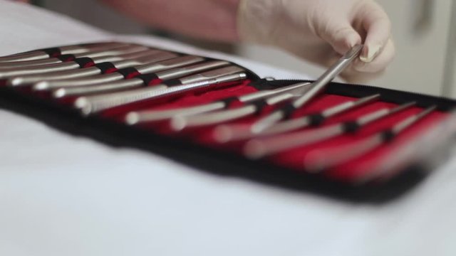 Klinik Fetisch Doktorspiel Dilatoren