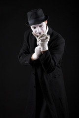 mime shows theatrical emotions