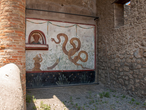 Interior of the buildings of Pompeii, destroyed by the volcano Vesuvius. Italy.