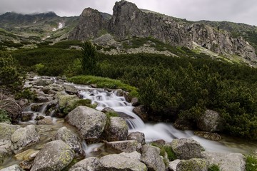 Fototapeta na wymiar waterfall in motion in the High Tatras