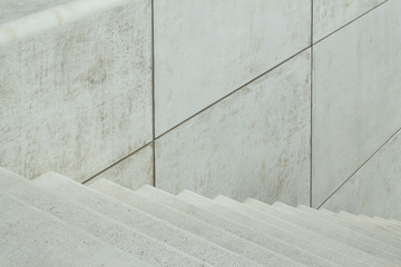 architektur saubere beton treppe in der HafenCity hamburg aufgeräumt ordentlich modern 