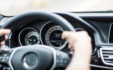Obraz na płótnie Canvas speedometer in a car, speed 200 km / h