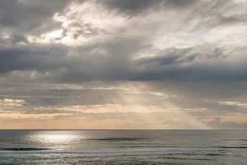 Fototapeta na wymiar Sunset sur le littoral aquitain