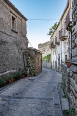 Fototapeta premium Il Borgo di Montalbano Elicona, Sicilia