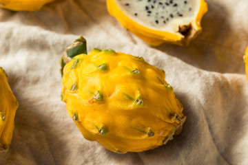 Raw Organic Yellow Dragonfruit © Brent Hofacker