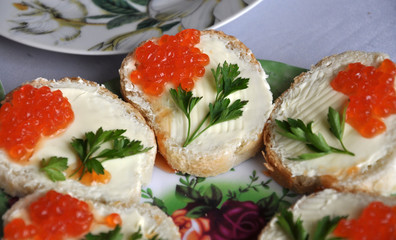  Open sandwich of bread and products
