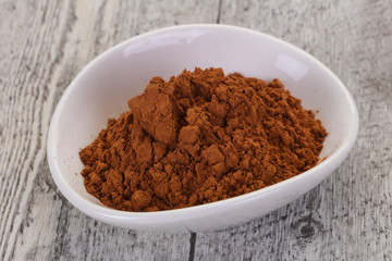 Cocoa powder in the bowl