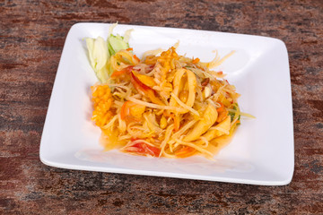 Thai salad with papaya and prawn