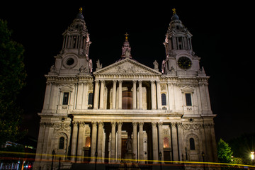 Fototapeta na wymiar View at St Paul Cathedral at Night, London UK