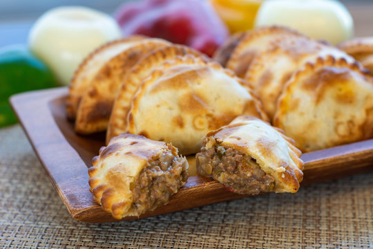 empanada de carne empanada salte&ntilde;a tucumana comida argentina