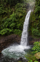 Obraz premium Waterfall in Costa Rica