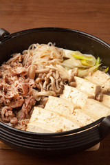 肉どうふ