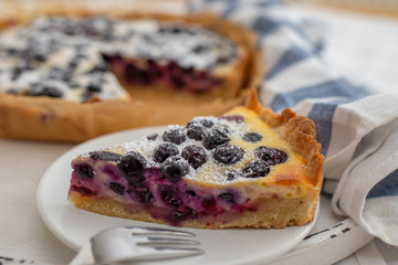 Home made blueberry vanille cheesecake pie