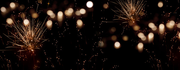 Fototapeta Golden firework in the night sky obraz
