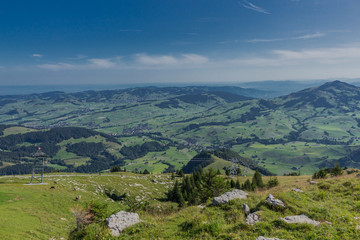 Schöne Erkundungstour durch die Appenzeller Berge in der Schweiz. - Appenzell/Alpstein/Schweiz