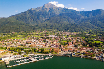 Fototapeta na wymiar Lago di Como (IT) - Lido di Colico - vista aerea