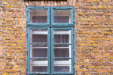 Fototapeta na wymiar old blue window