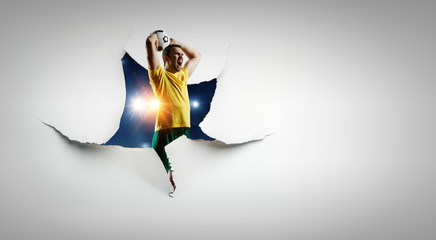 Paper breakthrough hole effect and soccer