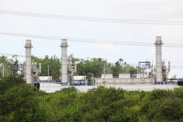 Refinery oil plant